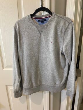 Tommy Hilfiger Light Grey Crewneck Pullover Sweatshirt